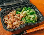 【たんぱく質23.5g】豚肉の冷しゃぶとブロッコリー(冷しゃぶ100g)（たっぷりたんぱく肉とブロッコリー生活 葵店）