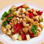 鶏肉とカシューナッツ炒め(腰果鸡丁)（萬来仙閣）