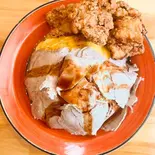 チャーシューオムチャーハン+唐揚げ3個（ラーメン食堂オムたす）