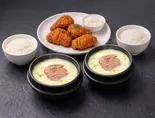 2人で大満足♪【ソルロンタン2個＆チキン6Pセット】（ソウル食堂）