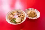車庫前系中華そば味玉付と焼きめし(小)(まるあ中華そば)