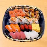 すしロール・にぎりセット 「有明」(海鮮丼専門店直営 OEDO ARIAKE STYLE 有明ガーデン店 ~大江戸有明スタイル~)