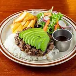 アボカドハンバーグステーキ(【アメリカン料理】HAMBURG CENTER)
