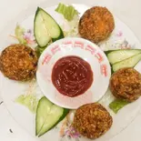 Fish catlet 魚のカトレット 4 P(アジアン料理バターチキン)