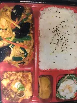 木須肉弁当(餃子の点点)