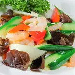 エビと野菜の塩味炒め(中華料理西遊記 成増店)