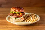 ケイジャンチキンバーガー（ブッチャーズテーブル 大泉学園店）