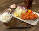 特上棒ひれかつ弁当（とんかつ檍のカレー屋 いっぺこっぺ 横浜元町店）