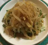 クラゲの冷製（台湾伝統料理 秀玉 シュウギョク）