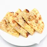 アーモンドナン / Almond Naan（デリーガーデン Delhi Gardens）