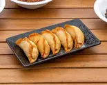 揚げ餃子5個 Deep Fried Gyoza Dumpling (5)（究極の麻婆豆腐専門店 南京町 花梨麻婆飯店）