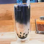バンブーチャコールミルクティー Tra Sua Than Tre（ベトナム料理XUONG RONG QUAN）