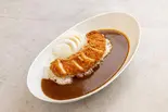 手仕込みチキンカツカレー 【Chicken cutlet curry】（カレーハウスピヨ川崎アゼリア店）