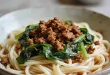 汁なし冷やし担々麵（薬膳火鍋 眞巴石）