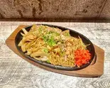 海鮮焼きそば（肉酒場にゃぶ）