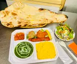 タンドリーおすすめ弁当  Tandoori Recommended set（インド＆タイ料理スマイル Indian ＆ Thai restaurant ＆Bar~Smile）