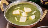 ほうれん草パニール カレー Hourensou paneer curry（インドネパール料理ディルクス岸部店）