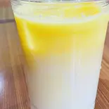 オレンジラッシーOrange Lassi（インド料理 Himal）