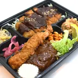 まんぷくプレート 味噌カツで（手作りお弁当 あさひ家）