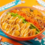マヨネーズサクサクチキンビビンバ（小馋猫烤肉拌饭(シャオチャンマオビビンバ)）