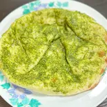 バジルチーズナン/Basil Cheese Naan(ナマステ 成増店)