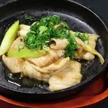 歯応えしっかりシマ腸(鉄板焼き Shin.)