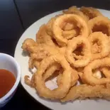 イカあげとバター Muc chien bo toi (fried squid)（ベトナム料理ハノイレストラン川崎）