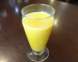 マンゴーラッシー MangoLassi(インド料理プルニマ三ッ沢本店)