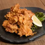 もも肉のからあげ 5個（たこ焼き、焼きそば、唐揚げ、お弁当 ルーツサカバ）