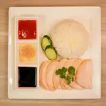 海南鶏飯(シンガポールチキンライス)（Cal-Viet CINTAS365(カルビエットシンタス365)）