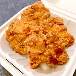 鶏のから揚げ（パンとスープ。Cafe Karanos[カラノス]）