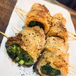 ネギ豚巻き串（鉄板焼 藁しべ）