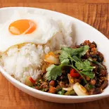 【当店名物】香り豊かな本格ガパオライス Gapao rice（THAIND(タインド)|ガパオ・タイ料理＆本格インドカレー）