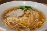 醤油ラーメン（中国料理優優）