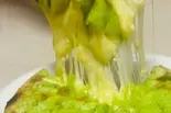 グリーンチーズナン Green cheese naan(ネパールキッチン グリッシュカレーハウス)