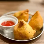 サモサ1p Samosa（MAJHERI NEPALI RESTAURANT）