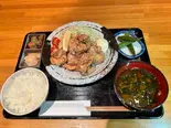 唐揚げ弁当（串焼きちゃんぷ）