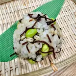 もち麦入り 枝豆塩昆布（おむすび米心）