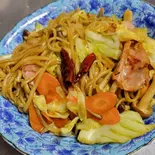 激辛焼きそば（ピザ＆ヌードル優行扉）