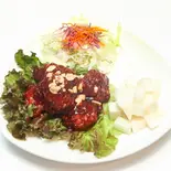 ヤンニョムチキン(韓国料理トンテジ)