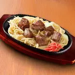 牛中落ちカルビ【塩】焼きそば(麺345g)（屋台焼きそば 三代目なにわ軒 博多店）