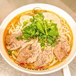 BÚN BÒ HUẾ・ピリ辛ブンボーフェー（ベト街-PHOVIET）