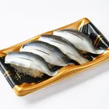 こはだにぎり 4-piece set of  kohada gizzard shad（梅丘寿司の美登利総本店 祖師谷店）