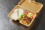 手ごねハンバーグ弁当(ロコモコ風ソース)（鉄板福山）