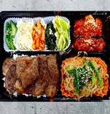 特上カルビ弁当（ソウル市場 森下店）