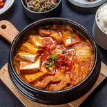 キムチチゲ(ごはん付き)（韓国惣菜店 実家）