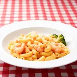 アメリカのソウルフード【シュリンプ・マカロニチーズ】（FAMILY DINER shrimp house）