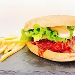 ヤンニョムクランキーチキンバーガー(カスタマイズハンバーガー T's Burger)