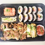 特選キンパ、牛プルコギ弁当（カントンの思い出 RAON）