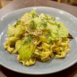 キャベツとアンチョビしらすパスタ（紺平）